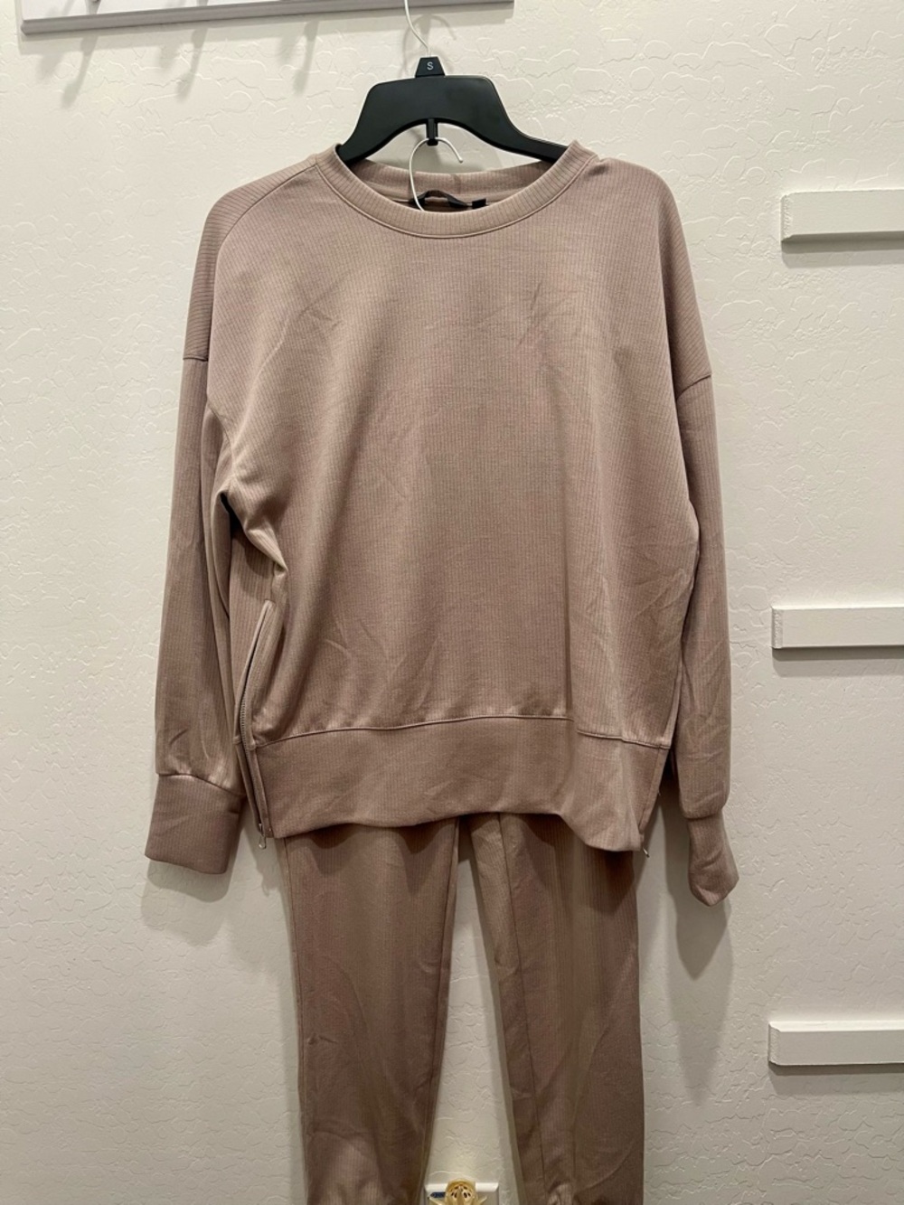 Danskin Ribbed Crewneck Lounge Top in Taupe